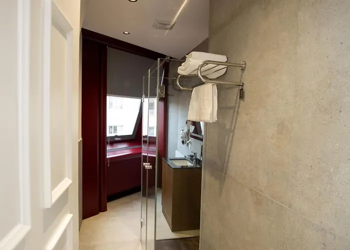 Mavie Domenig Apartahotel 3*